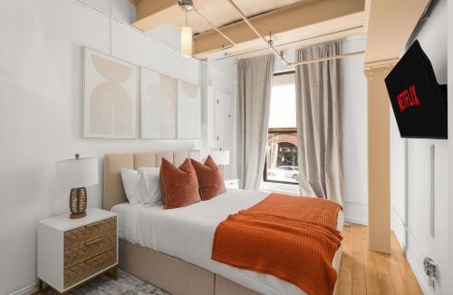 Brooklyn Heights Apartment | Beautifully designed 3 BDR in Dumbo NYC