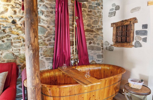 Monno Bed & Breakfast | Bed and Breakfast 'Cuore Selvatico' with Mountain View, Private Terrace and Private Garden