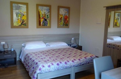 Santorso Bed & Breakfast | Bed and breakfast ∙ 2 guests