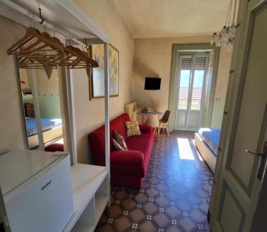 Costa Volpino Bed & Breakfast | Bed & Breakfast Villa Palma