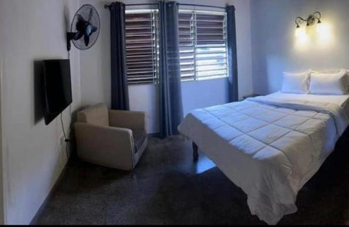 Saint Andrew House | Beresford Guesthouse