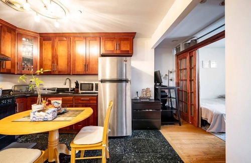 Queens Condo | BEST COZY 1 Bedroom apartment in charming Queens