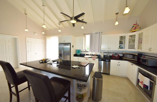 Great Exuma House | Best View In The Whole Of Exuma, Close To Lovely Beach - now with pool & deck