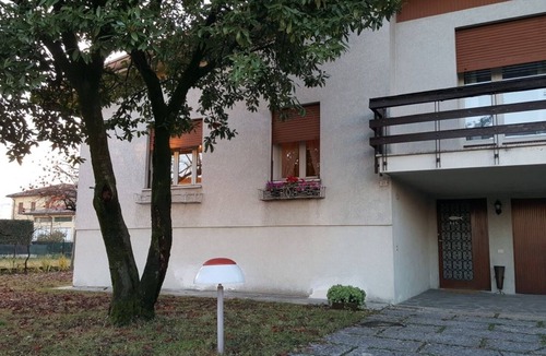 Crocetta del Montello House | Between the Dolomites and Venice