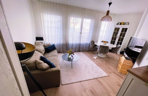 Clichy Apartment | Big Apartament