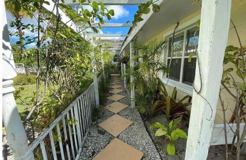Windsor Park House | Big Vacation Plex