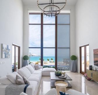 Alice Town House | Biminis Beachfront Dream Villa