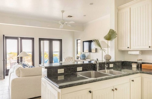 Exuma Villa | Blue Moon Villa at Fowl Cay