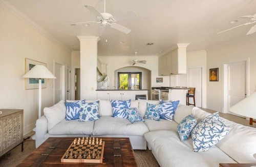 Exuma Villa | Blue Moon Villa at Fowl Cay