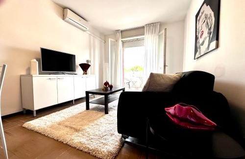 Lignano Sabbiadoro Apartment | Blue wave apartment by the sea