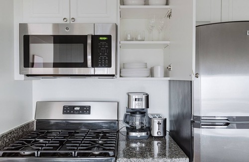 Tudor City Apartment | Blueground | Kips Bay, pool & gym, nr Empire St.