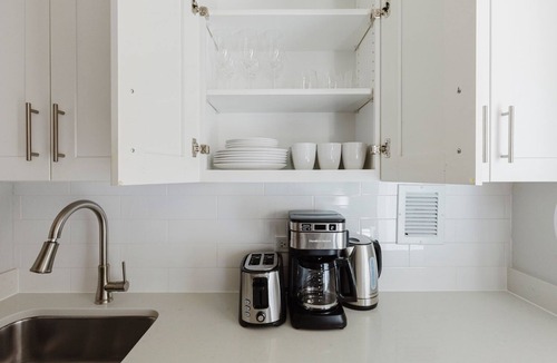 Kips Bay Apartment | Blueground | Kips Bay, pool & gym, nr Empire