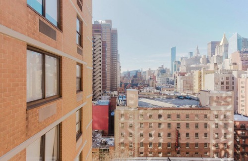 Kips Bay Apartment | Blueground | Kips Bay, pool & gym, nr Empire