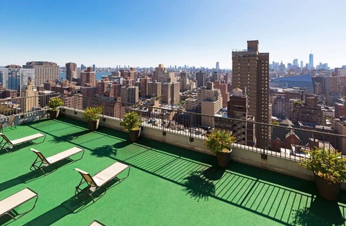 Kips Bay Apartment | Blueground | Kips Bay, pool & gym, nr Empire