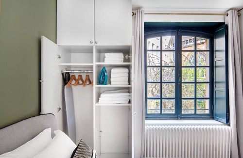 Saint-Gervais Apartment | Blueground | Le Marais, nr City Hall & the Seine