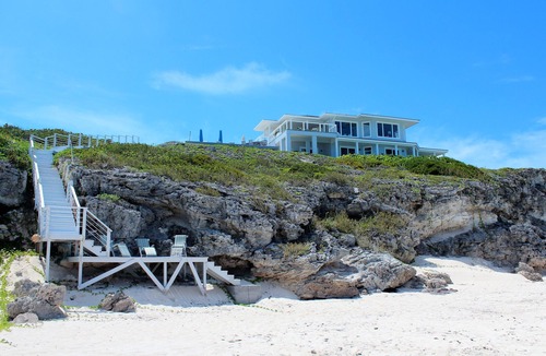 Staniel Cay House | Blueyonder. Amazing views, three beaches to choose from and a private marina.