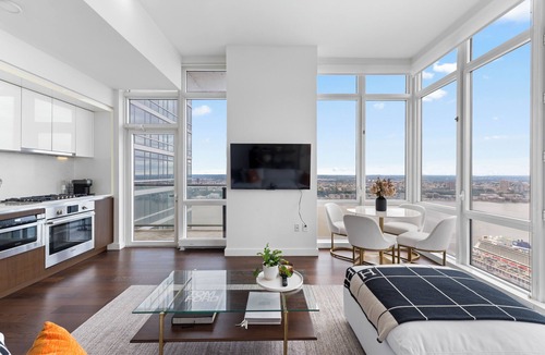 Hell's Kitchen Apartment | BREATHTAKING SKYLINE VIEWS! Corner Luxury 2BR/2BA near Times Sq + Video Tour