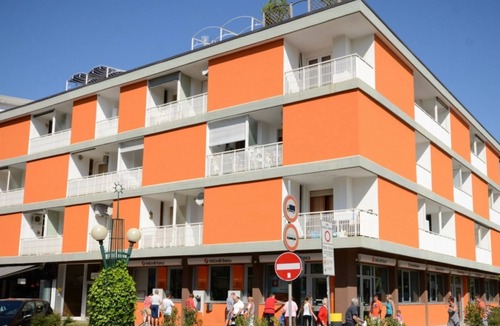 Bibione Apartment | Bright and Stylish Central Retreat