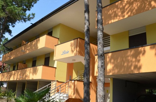 Bibione Apartment | Bright and Stylish Central Retreat