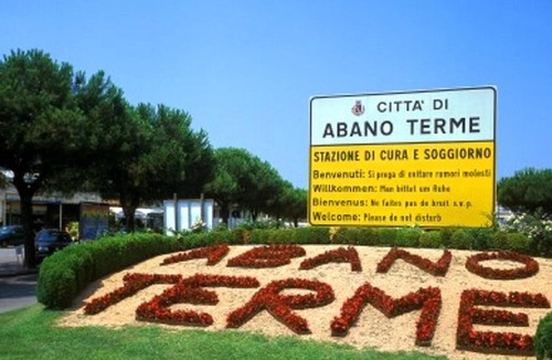 Abano Terme Apartment | Bright apartment in the historic center of ABANO TERME