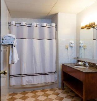 Midtown South Hotel | Broadway Plaza Hotel