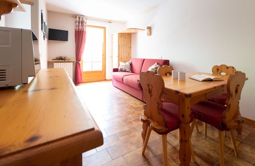 Premadio Apartment | Bucaneve - One Bedroom Apartment, Sleeps 4