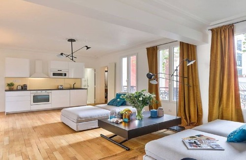 10th Arrondissement Apartment | By the water in the most beloved Parisian neighborhood-Canal St Martin