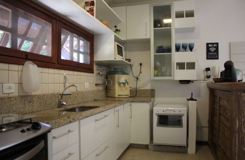 Praia Rasa House | Bz10 Beautiful house! 4 suites in a club condominium!