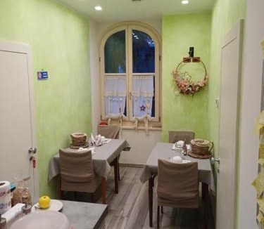 Rovereto Bed & Breakfast | Ca' antica B&B