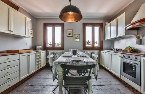 Castello Apartment | Ca' Del Pittore Terrace