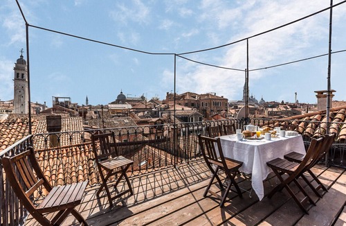 Castello Apartment | Ca' Del Pittore Terrace