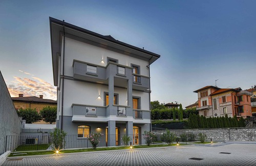 Gavirate Apartment | CA 'DEL RE SCARTOZZ Pinta d'Ora