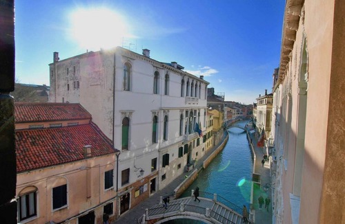 Dorsoduro Apartment | Ca Grimani Private Terrace and Great Canal View