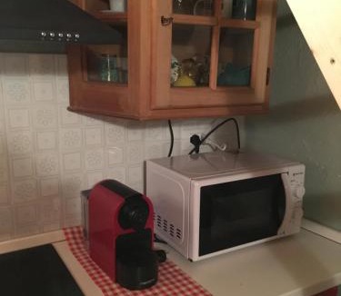 Ferrara di Monte Baldo House | Ca' Rosina. Una casetta nel bosco.