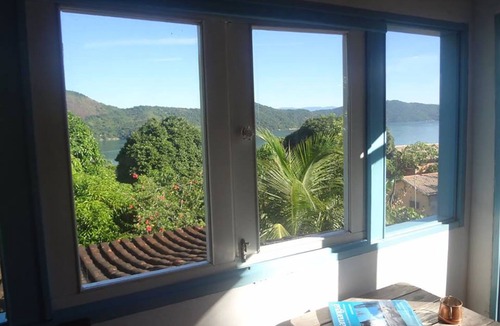 Paraty House | CABANA DONA SUNFLOWER - The Place to let life take you calmly.