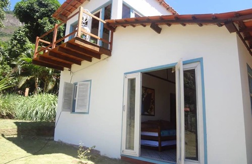 Paraty House | CABANA DONA SUNFLOWER - The Place to let life take you calmly.