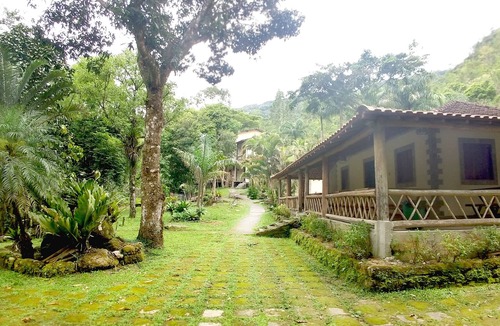 Sana Apartment | Cachoeiras, Piscína, Toboágua, Sauna e Sol na Serra de Sana. Seu Retiro é Aqui!