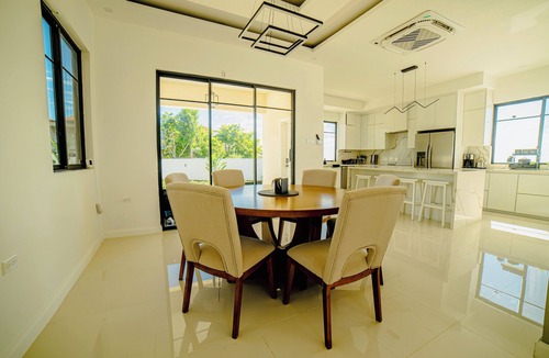 Belmont House | Calabura Villa - White House Modern Luxury Villa