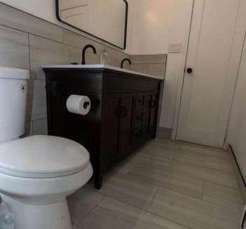 Canarsie House | Calm and collective