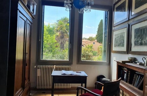 Molina Apartment | Canal Views and a Secret Garden in Giudecca