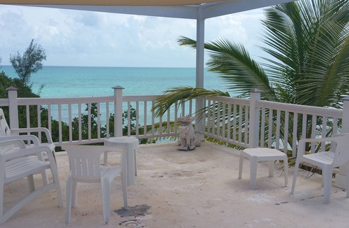 South Palmetto Point House | Caribbean Oceanfront in Beautiful Bahamas!Affordable , family friendly!