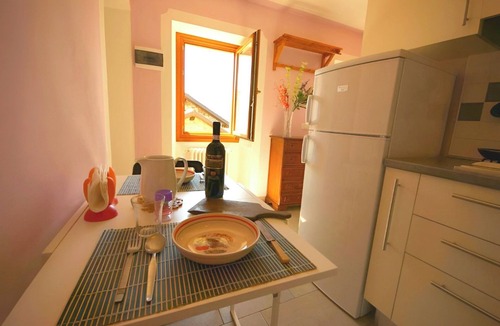 Gonte Apartment | CASA AMINA LAKEVIEW! Grazioso monolocale vista lago, animali accettati benvoluti