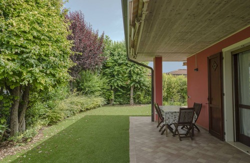 Crociale Villa | Casa Arcoiris by Bookinggardalake