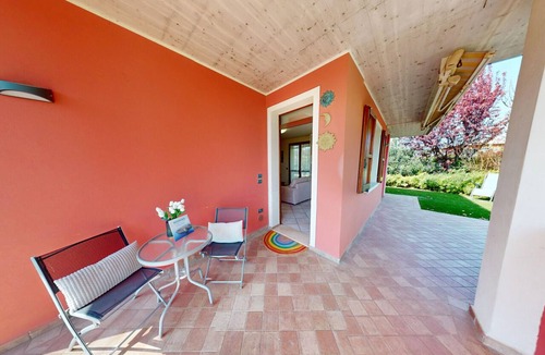 Crociale Villa | Casa Arcoiris by Bookinggardalake