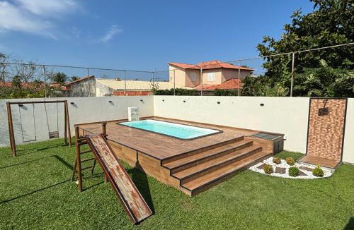 Praia Seca House | Casa bem espaçosa com piscina, campo de futebol e área gourmet a um quarteirão da lagoa de Praia Seca