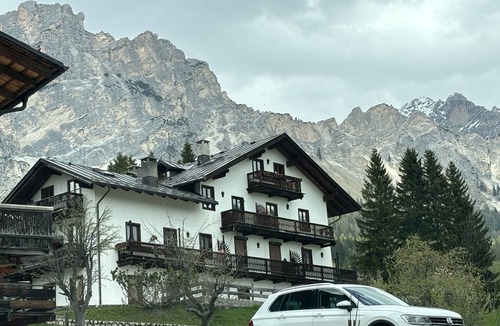 Cortina d'Ampezzo Apartment | Casa Blue Lodge, panoramic and comfortable