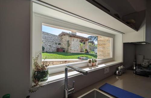 Caniezza House | Casa Cedro - Il Brolo Holiday Homes
