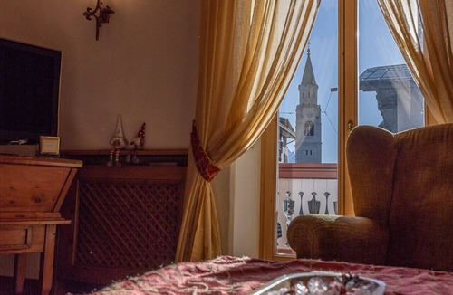 Cortina d'Ampezzo Historic Centre Apartment | Casa Ciclamino, in the center of Cortina d'Ampezzo