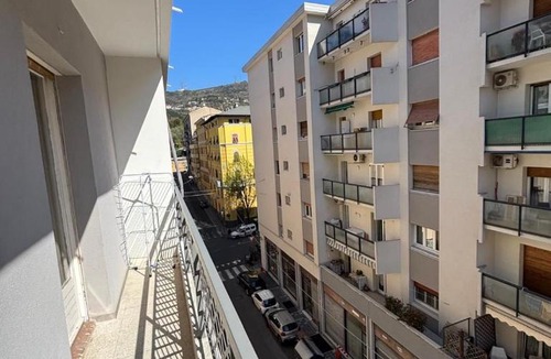 San Giovanni-Chiadino-Rozzol Apartment | CASA CRI - AL PARCO 45 mt 2