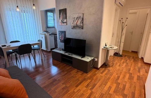 San Giovanni-Chiadino-Rozzol Apartment | CASA CRI - AL PARCO 45 mt 2